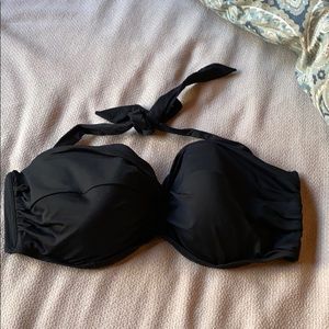 NWOT LAND’S END black bikini top.